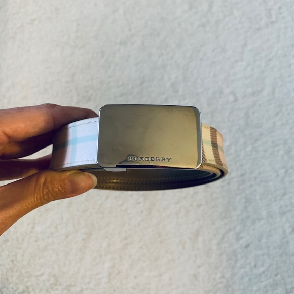 Authentic Vintage Burberry Pink Belt - Picture 2 of 4